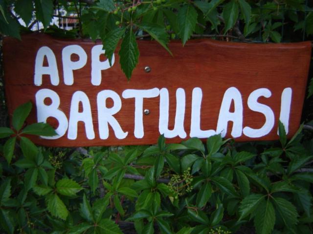 Apartmani Bartulasi Roč Buitenkant foto